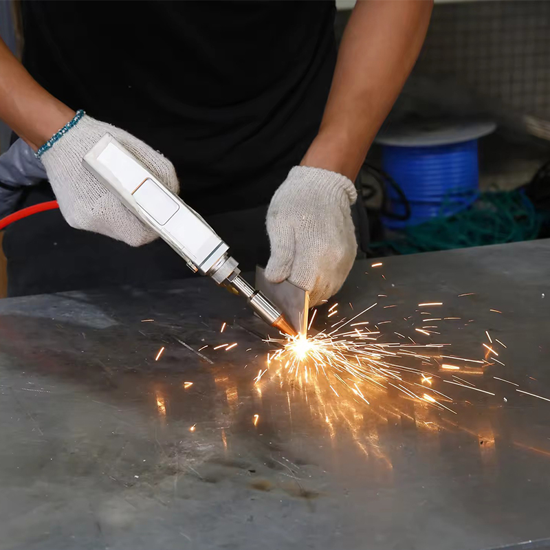 Saldatrice Laser Portatile Mul - Industrial Handheld Laser Welding Machine recensione e prezzo