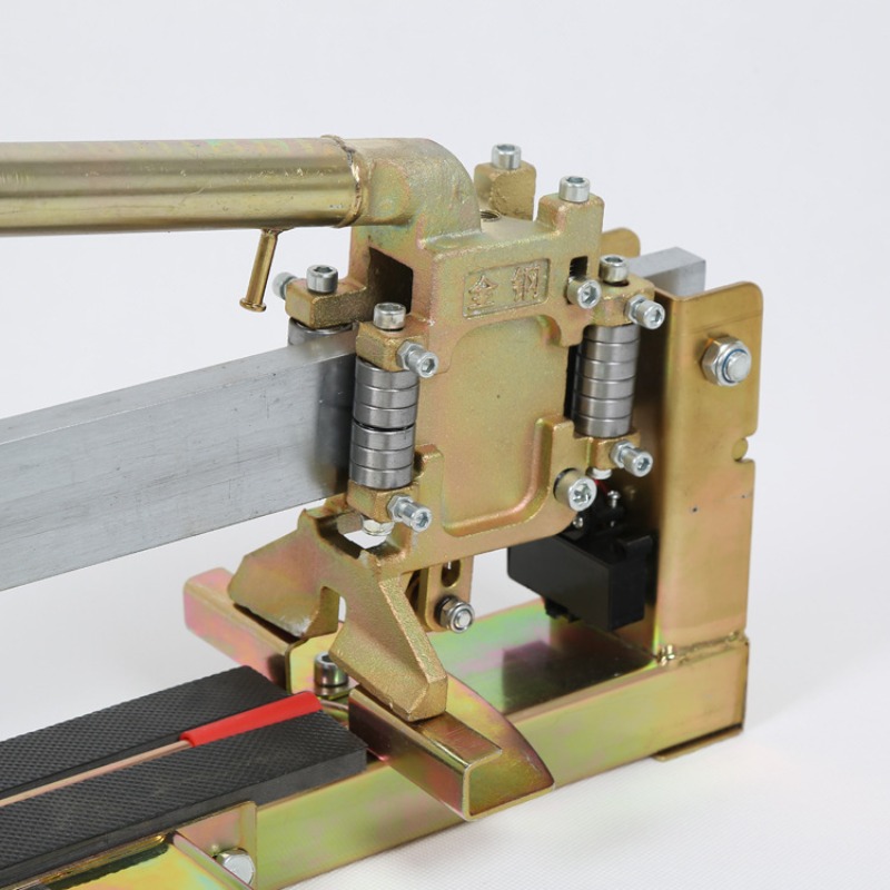 Tagliapiastrelle Manuale Indus - Industrial Laser Guide recensione e prezzo