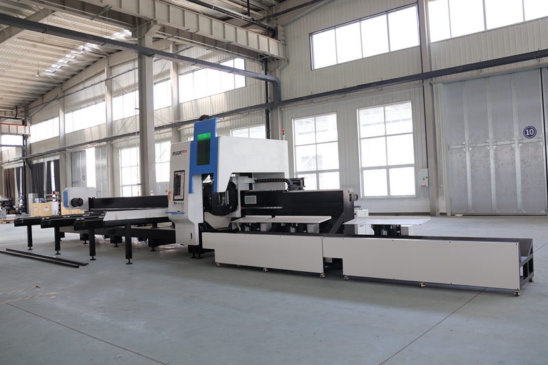Razortek CNC 6kw Tagliatrice L - Metal Laser Cutter Head recensione e prezzo